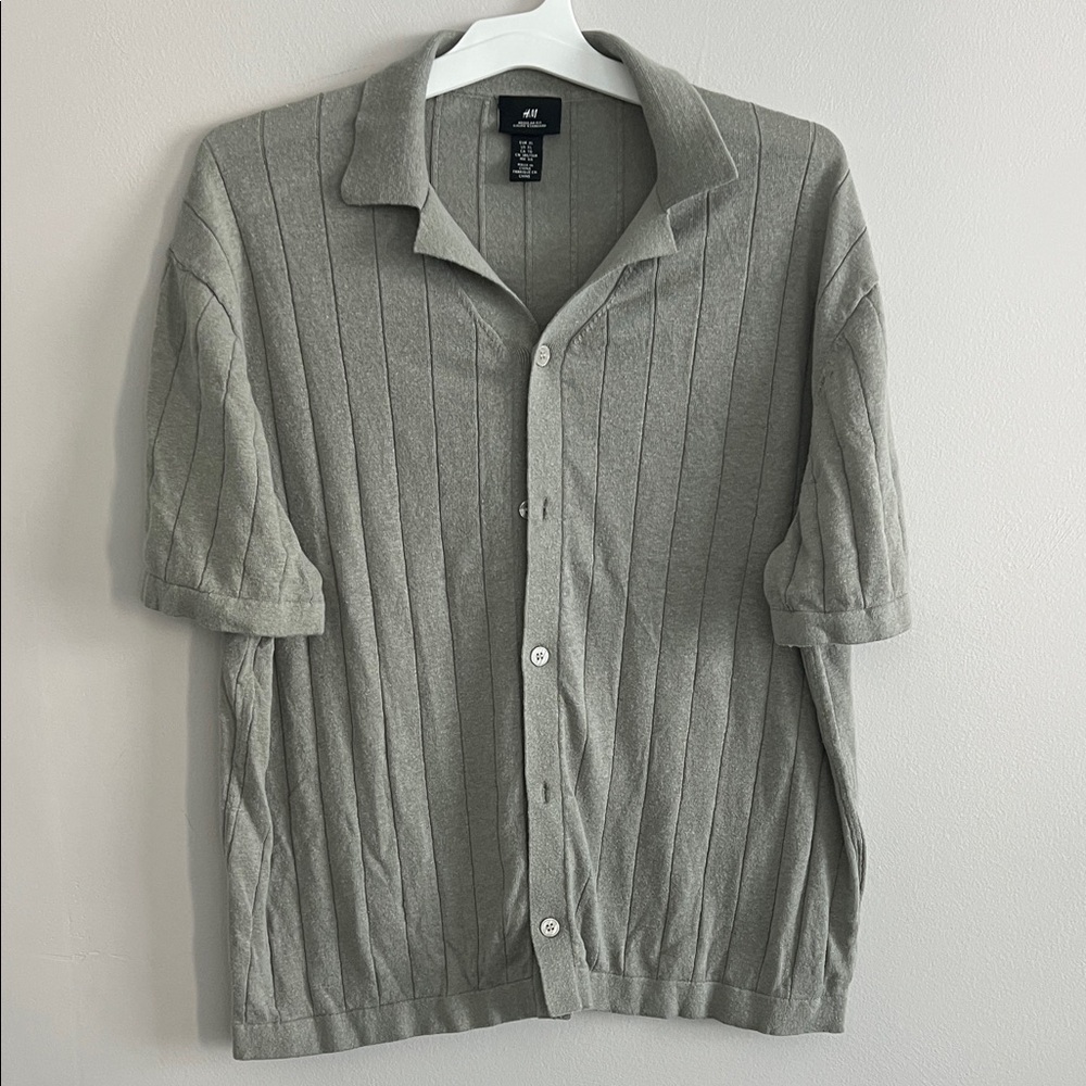 H&M Sage green regular fit linen blend resort shirt